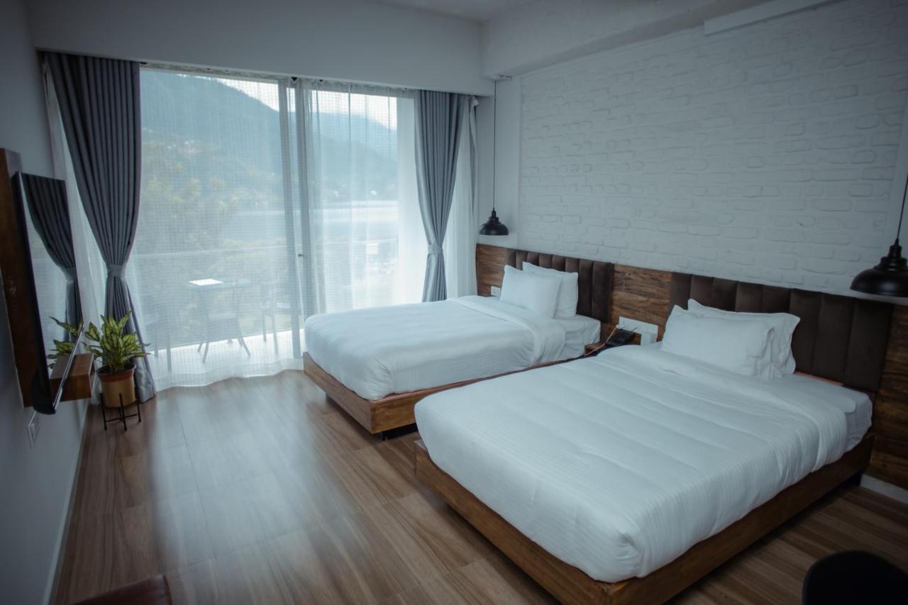 פוקהרה Jade City Hotel מראה חיצוני תמונה
