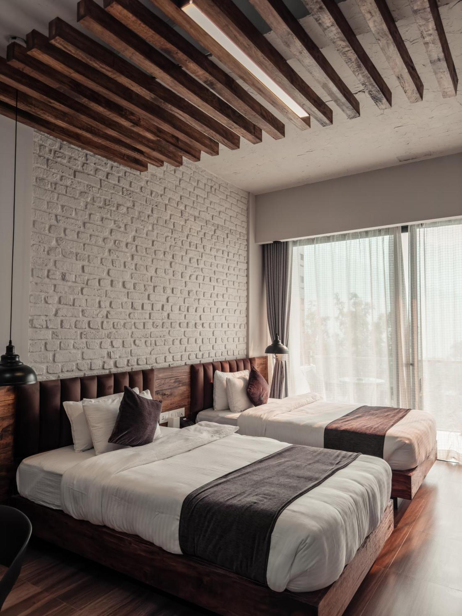 פוקהרה Jade City Hotel מראה חיצוני תמונה